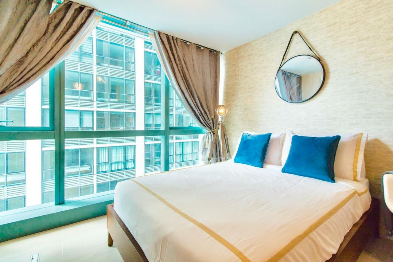One Uptown Residence Bgc Pateros Bagian luar foto