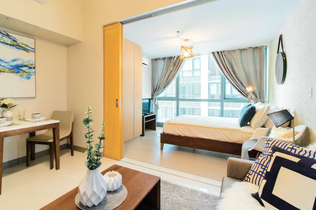 One Uptown Residence Bgc Pateros Bagian luar foto
