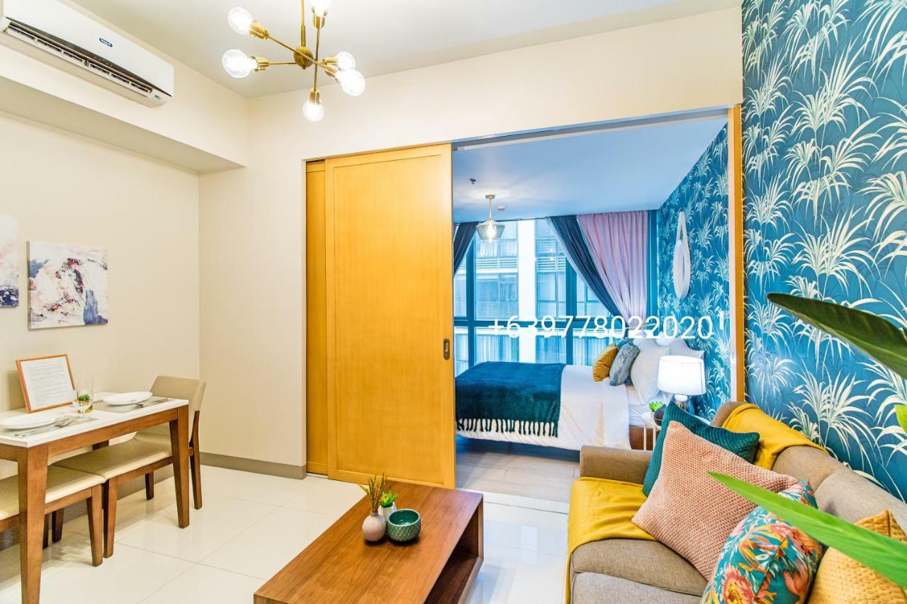One Uptown Residence Bgc Pateros Bagian luar foto