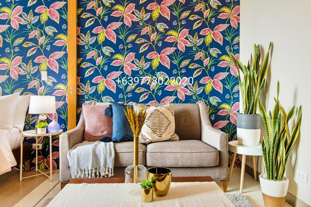 One Uptown Residence Bgc Pateros Bagian luar foto