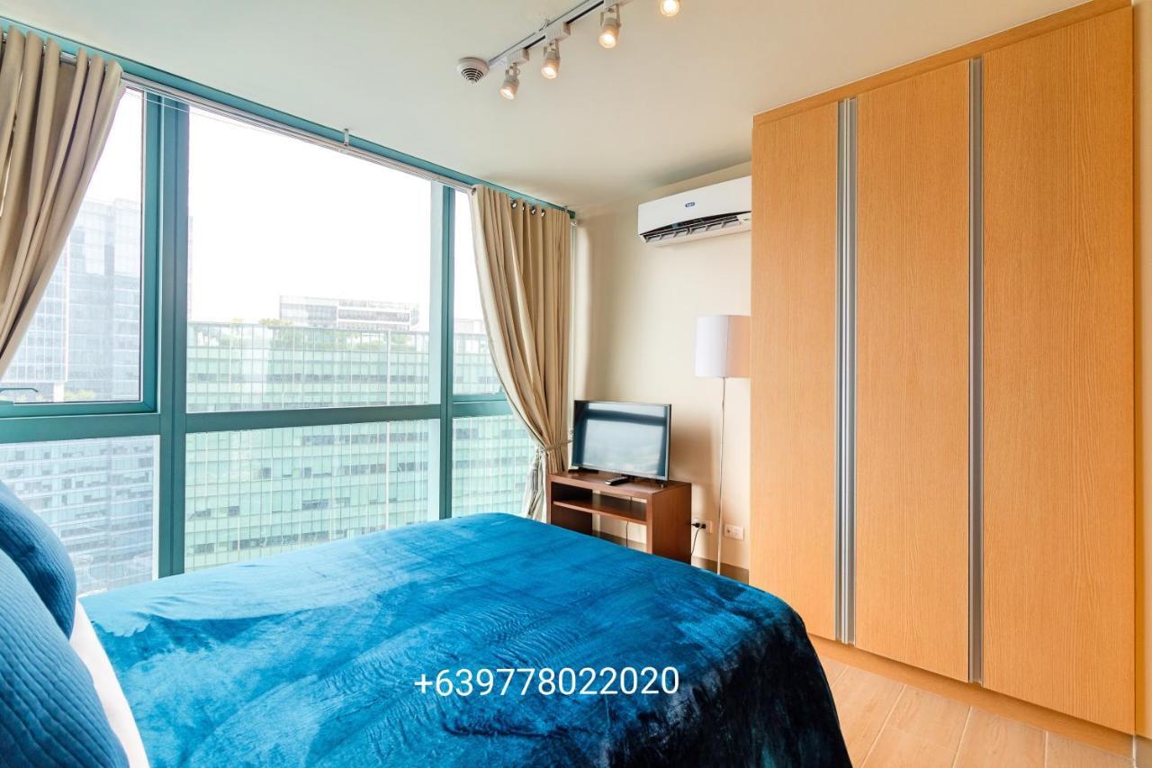 One Uptown Residence Bgc Pateros Bagian luar foto